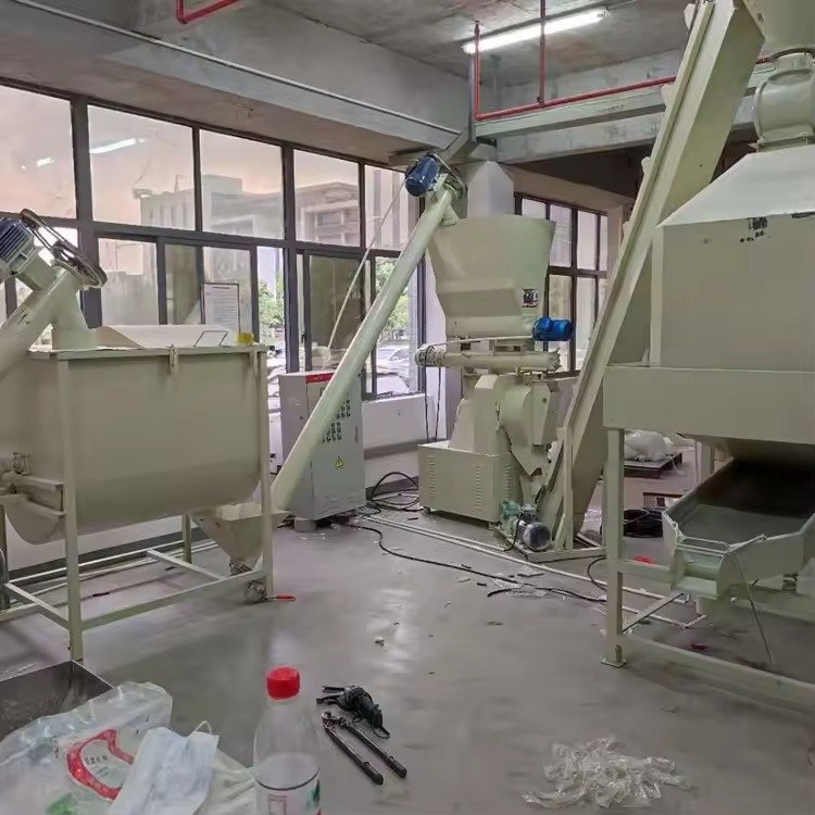 MAIKONG cattle feed pellet production line MK-003 in modern Philippine feed mill facility