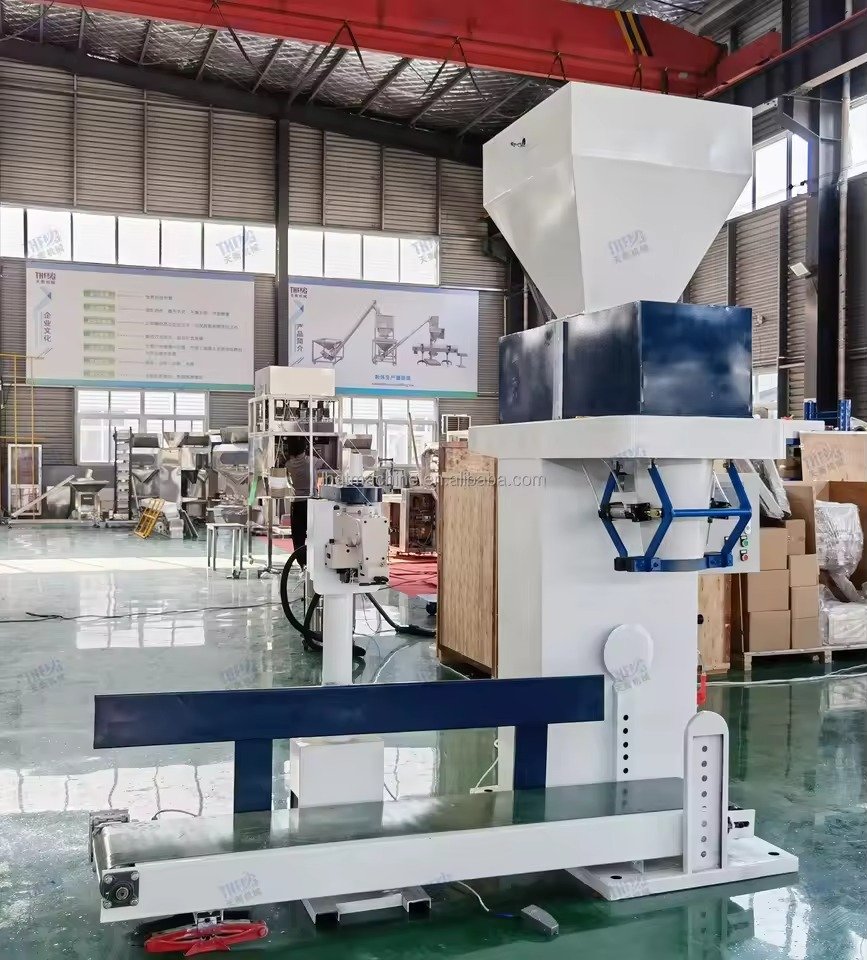 pellet cooler with finished feed pellets